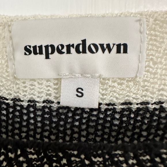 Superdown Adrianna Sweater Black White Striped Cropped Open Knit Size Small - Picture 12 of 15